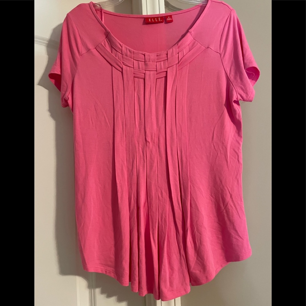 ELLE Woman’s Top